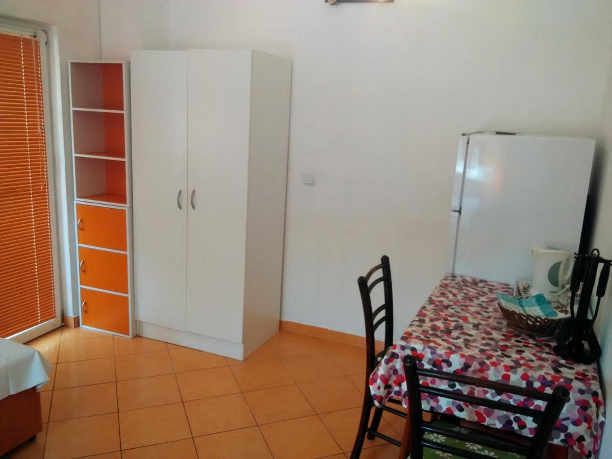 Apartments Tea Pag باغ المظهر الخارجي الصورة
